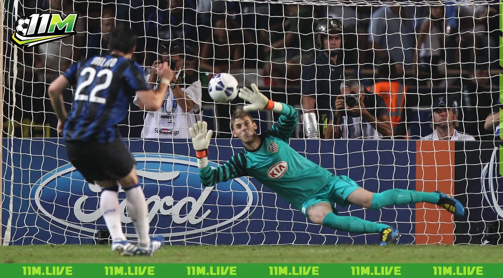 luật thủ m&ocirc;n s&acirc;n 11