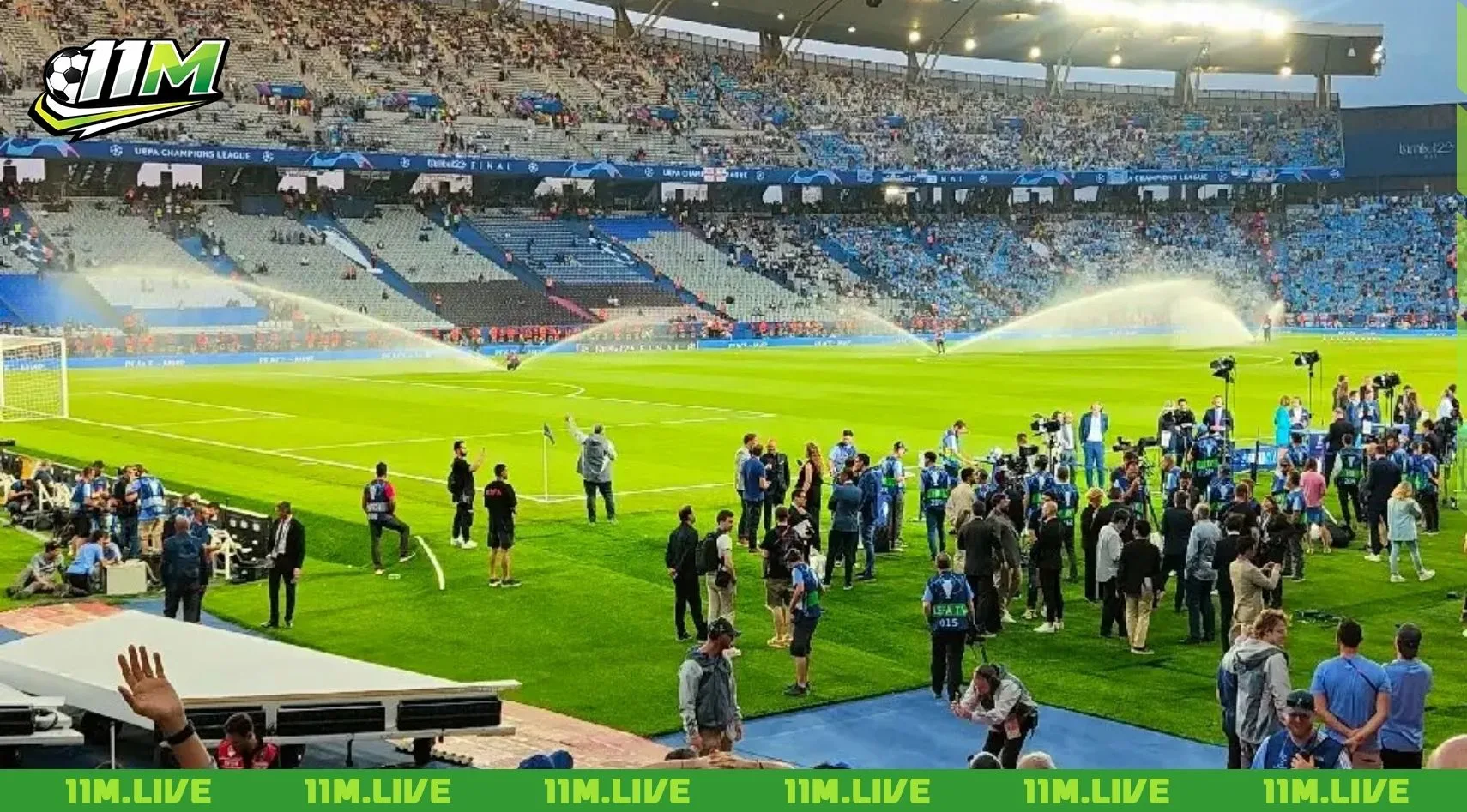 s&acirc;n vận động Olympic Atat&uuml;rk