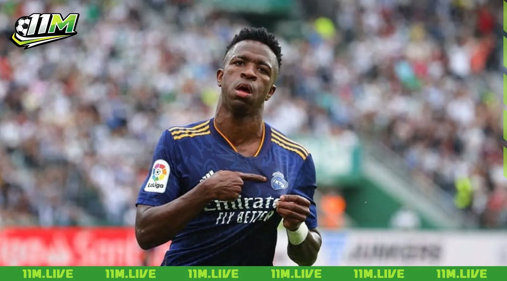 tiền vệ c&aacute;nh tr&aacute;i