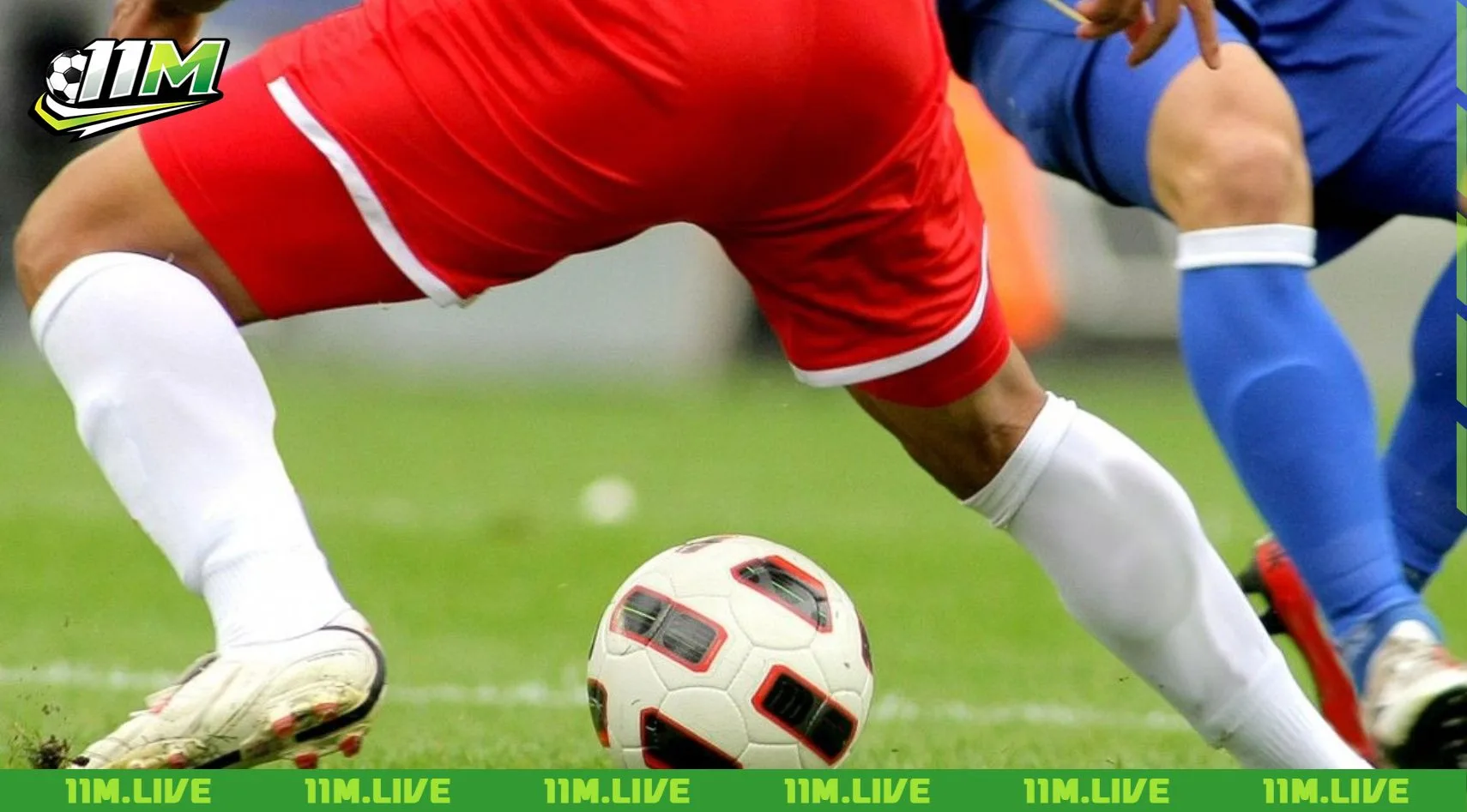 Kèo Chấp 0.5 là gì (hay chấp nửa trái) là mức chấp cơ bản, đại diện cho sự chênh lệch nhỏ nhưng rõ rệt giữa hai đội trong hệ thống kèo. Đặc thù của kèo chấp 0.5 là tính Thắng/Thua đủ, không có hoàn tiền hay thắng/thua nửa tiền, khiến nó trở thành mức chấp rủi ro cao nhưng tiềm năng lợi nhuận lớn khi đội cửa trên thắng sát nút. Bài viết này của 11M sẽ giải mã chi tiết kèo chấp 0.5 trái, hướng dẫn cách tính kèo chấp 0.5 ăn bao nhiêu. Định nghĩa Kèo Chấp 0.5 và Đặc thù Kèo chấp 0.5 là một trong những mức chấp quan trọng nhất trong kèo châu Á, vì nó loại bỏ hoàn toàn khả năng hòa tiền (Push) và buộc người chơi phải đối diện trực tiếp với kết quả Hòa. Kèo Chấp 0.5 là gì Định nghĩa Cơ bản: Kèo chấp 0.5 (hay chấp nửa trái, 1/2) là mức chấp được áp dụng cho đội cửa trên (đội mạnh hơn), yêu cầu đội cửa trên phải thắng cách biệt lớn hơn hoặc bằng 1 bàn để người đặt cược thắng đủ tiền. Đặc điểm Cốt lõi: Là mức chấp "Nửa" (X.5). Mọi mức chấp kết thúc bằng 0.5 đều có đặc điểm Thắng đủ hoặc Thua đủ. Sự Khác biệt với Kèo Châu Âu: Khi đội cửa trên chấp 0.5, việc đặt cược cửa trên tương đương với việc dự đoán đội đó Thắng trong Kèo Châu Âu (1X2), nhưng thường có Odds tốt hơn một chút hoặc linh hoạt hơn khi đi kèm với Kèo Tài Xỉu. Kèo Chấp 0.5 Trái: Yêu cầu Thắng Tối thiểu Mốc Thắng: Để thắng cược kèo chấp 0.5 trái, đội cửa trên (đội chấp) phải thắng. Bất kể tỷ số 1-0, 2-1, 3-0, vân vân. Mốc Thua: Nếu trận đấu kết thúc Hòa (ví dụ: 0-0, 1-1) hoặc đội cửa trên Thua, người đặt cửa trên thua đủ tiền.