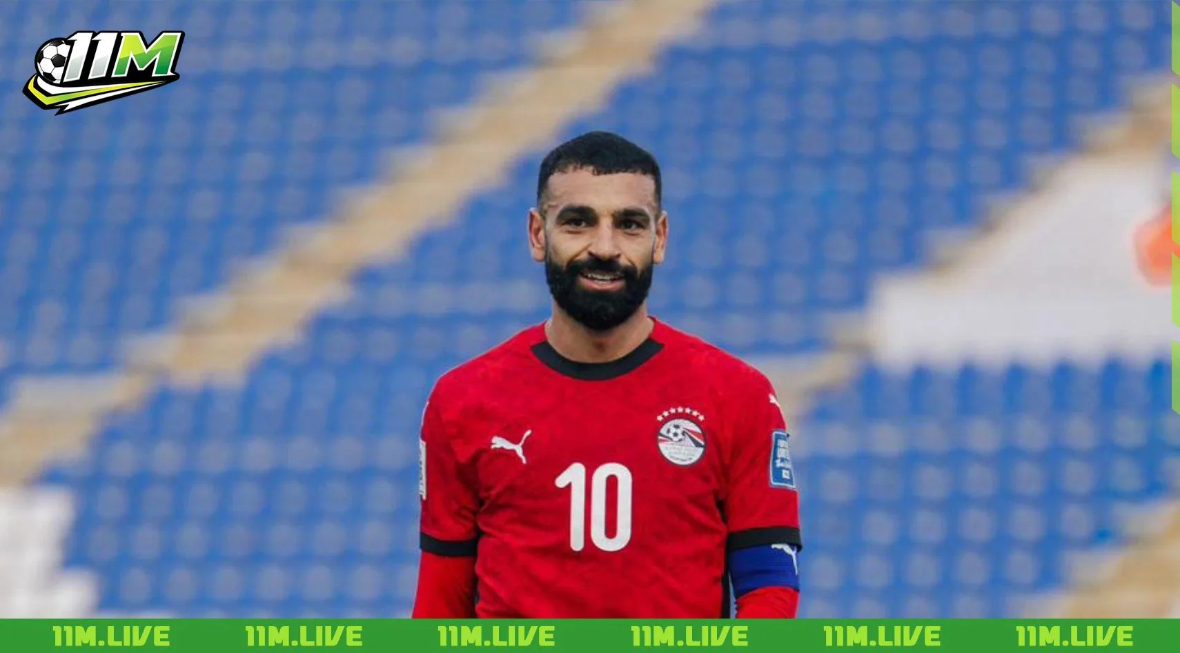 Mohamed Salah kh&ocirc;ng chỉ l&agrave; một cầu thủ, anh l&agrave; một biểu tượng văn h&oacute;a v&agrave; l&agrave; nỗi khiếp sợ của mọi h&agrave;ng ph&ograve;ng ngự tại Ngoại hạng Anh. Tại trang chủ 11M, ch&uacute;ng t&ocirc;i sẽ c&ugrave;ng bạn b&oacute;c t&aacute;ch những con số biết n&oacute;i v&agrave; những pha xử l&yacute; đẳng cấp đ&atilde; đưa Salah v&agrave;o ng&ocirc;i đền của những huyền thoại b&oacute;ng đ&aacute; thế giới. Mohamed Salah v&agrave; sự tiến h&oacute;a từ một cầu thủ chạy c&aacute;nh thuần t&uacute;y Khi cập bến Anfield v&agrave;o m&ugrave;a h&egrave; năm 2017, &iacute;t ai ngờ rằng Mohamed Salah sẽ thay đổi ho&agrave;n to&agrave;n định nghĩa về một tiền đạo c&aacute;nh (Inside Forward) trong b&oacute;ng đ&aacute; hiện đại. Xuất ph&aacute;t điểm l&agrave; một cầu thủ c&oacute; tốc độ x&eacute; gi&oacute; tại AS Roma, Salah dưới b&agrave;n tay nh&agrave;o nặn của Jurgen Klopp đ&atilde; trở th&agrave;nh một cỗ m&aacute;y săn b&agrave;n thượng hạng. Sự tiến h&oacute;a n&agrave;y kh&ocirc;ng chỉ đến từ bản năng m&agrave; c&ograve;n l&agrave; kết quả của qu&aacute; tr&igrave;nh r&egrave;n luyện kỹ thuật dứt điểm. Salah đ&atilde; n&acirc;ng cấp khả năng s&uacute;t b&oacute;ng bằng l&ograve;ng trong (finesse shot) l&ecirc;n mức thượng thừa, khiến c&aacute;c thủ m&ocirc;n đối phương lu&ocirc;n phải d&egrave; chừng mỗi khi anh thực hiện động t&aacute;c ngoặt b&oacute;ng từ bi&ecirc;n phải v&agrave;o trung lộ.  Cận cảnh kỹ thuật dứt điểm ch&acirc;n tr&aacute;i đặc trưng của Mohamed Salah Ph&acirc;n t&iacute;ch trọng t&acirc;m thấp v&agrave; khả năng thăng bằng tuyệt vời Một trong những điểm mạnh nhất của Salah ch&iacute;nh l&agrave; trọng t&acirc;m cơ thể rất thấp kết hợp với sức mạnh cơ bắp v&ugrave;ng đ&ugrave;i. Điều n&agrave;y cho ph&eacute;p anh thực hiện c&aacute;c t&igrave;nh huống xoay trở trong phạm vi hẹp cực nhanh. Khi đối mặt với c&aacute;c trung vệ to b&eacute;o, Salah thường tận dụng khả năng t&igrave; đ&egrave; v&agrave; xoay người tho&aacute;t đi chỉ trong một t&iacute;ch tắc, khiến đối thủ mất đ&agrave; ho&agrave;n to&agrave;n. Khả năng khai th&aacute;c kh&ocirc;ng gian nửa c&aacute;nh (Half-spaces) Salah kh&ocirc;ng chỉ b&aacute;m bi&ecirc;n. Anh cực kỳ th&ocirc;ng minh trong việc di chuyển v&agrave;o khu vực giữa trung vệ v&agrave; hậu vệ c&aacute;nh của đối phương. Tại đ&acirc;y, anh tạo ra sự lưỡng lự cho hệ thống ph&ograve;ng ngự, mở ra khoảng trống cho bản th&acirc;n hoặc tạo điều kiện cho c&aacute;c hậu vệ bi&ecirc;n như Trent Alexander-Arnold d&acirc;ng cao thực hiện c&aacute;c quả tạt. Số liệu thống k&ecirc; về Mohamed Salah: Những con số kh&ocirc;ng biết n&oacute;i dối Để hiểu tại sao Salah được gọi l&agrave; "Vua Ai Cập", ch&uacute;ng ta cần nh&igrave;n v&agrave;o bảng th&agrave;nh t&iacute;ch đ&aacute;ng nể m&agrave; anh đ&atilde; thiết lập. Kh&ocirc;ng một m&ugrave;a giải n&agrave;o kể từ khi gia nhập Liverpool m&agrave; Salah ghi dưới 20 b&agrave;n thắng tr&ecirc;n mọi đấu trường &ndash; một sự ổn định đến mức kinh ngạc. Hiệu suất ghi b&agrave;n vượt trội tại Ngoại hạng Anh Kể từ khi trở lại xứ sở sương m&ugrave;, Salah li&ecirc;n tục ph&aacute; vỡ c&aacute;c kỷ lục ghi b&agrave;n. Anh l&agrave; cầu thủ ghi nhiều b&agrave;n thắng nhất trong một m&ugrave;a giải 38 trận (trước khi bị Haaland ph&aacute; vỡ) với 32 pha lập c&ocirc;ng. Quan trọng hơn, Salah thường xuy&ecirc;n ghi b&agrave;n trong c&aacute;c trận cầu lớn (Big Games), đặc biệt l&agrave; trước c&aacute;c đối thủ trong nh&oacute;m Big Six như Manchester United hay Manchester City. Khả năng kiến tạo v&agrave; vai tr&ograve; Playmaker Nhiều người chỉ ch&uacute; &yacute; đến khả năng săn b&agrave;n, nhưng Salah cũng l&agrave; một ch&acirc;n chuyền thượng hạng. Số lượng kiến tạo (Assists) của anh lu&ocirc;n nằm trong top đầu giải đấu. Việc anh c&oacute; thể tung ra những đường chuyền m&aacute; ngo&agrave;i (trivela) hay những pha chọc khe tinh tế cho thấy nh&atilde;n quan chiến thuật của một tiền đạo l&ugrave;i thực thụ. Tầm ảnh hưởng của Mo Salah trong m&agrave;u &aacute;o đội tuyển b&oacute;ng đ&aacute; quốc gia Ai Cập Đối với người d&acirc;n Ai Cập, Salah kh&ocirc;ng chỉ l&agrave; một vận động vi&ecirc;n m&agrave; c&ograve;n l&agrave; một anh h&ugrave;ng d&acirc;n tộc. Anh l&agrave; đầu t&agrave;u đưa đội tuyển quốc gia Ai Cập trở lại World Cup sau 28 năm chờ đợi v&agrave;o năm 2018.  Mohamed Salah ăn mừng b&agrave;n thắng trong một trận đấu căng thẳng Người dẫn đường cho c&aacute;c Pharaoh tại đấu trường ch&acirc;u lục Tại c&aacute;c kỳ AFCON, Salah lu&ocirc;n l&agrave; t&acirc;m điểm của mọi sự ch&uacute; &yacute;. D&ugrave; Ai Cập c&oacute; những thời điểm thăng trầm, nhưng sự hiện diện của Salah tr&ecirc;n s&acirc;n lu&ocirc;n tiếp th&ecirc;m sự tự tin cho c&aacute;c đồng đội. Anh kh&ocirc;ng chỉ đ&oacute;ng g&oacute;p về mặt chuy&ecirc;n m&ocirc;n m&agrave; c&ograve;n l&agrave; tấm gương về tinh thần thi đấu bền bỉ v&agrave; chuy&ecirc;n nghiệp. &Aacute;p lực v&agrave; tr&aacute;ch nhiệm của một ng&ocirc;i sao to&agrave;n cầu Mang tr&ecirc;n vai kỳ vọng của hơn 100 triệu d&acirc;n, mỗi bước chạy của Salah tại đội tuyển đều được soi x&eacute;t kỹ lưỡng. Tuy nhi&ecirc;n, anh đ&atilde; chứng minh bản lĩnh của m&igrave;nh bằng c&aacute;ch lu&ocirc;n tỏa s&aacute;ng đ&uacute;ng l&uacute;c, trở th&agrave;nh cầu thủ ghi nhiều b&agrave;n thắng nhất lịch sử đội tuyển trong c&aacute;c giải đấu ch&iacute;nh thức. Ph&acirc;n t&iacute;ch chuy&ecirc;n s&acirc;u lối đ&aacute; của Salah trong sơ đồ chiến thuật hiện đại Trong b&oacute;ng đ&aacute; hiện đại, vai tr&ograve; của tiền đạo c&aacute;nh đ&atilde; thay đổi v&agrave; Salah ch&iacute;nh l&agrave; h&igrave;nh mẫu ti&ecirc;u chuẩn. Anh kh&ocirc;ng chỉ chờ b&oacute;ng m&agrave; c&ograve;n t&iacute;ch cực tham gia v&agrave;o qu&aacute; tr&igrave;nh pressing (Counter-pressing) ngay tr&ecirc;n phần s&acirc;n đối phương. Kỹ năng kh&ocirc;ng b&oacute;ng v&agrave; chạy chỗ th&ocirc;ng minh Salah c&oacute; khả năng đọc t&igrave;nh huống cực tốt. Anh thường thực hiện những pha chạy v&ograve;ng (curved run) sau lưng h&agrave;ng thủ để tr&aacute;nh bẫy việt vị. Khi b&oacute;ng được lu&acirc;n chuyển ra bi&ecirc;n, anh ngay lập tức chiếm lĩnh khoảng kh&ocirc;ng gian thuận lợi nhất để đ&oacute;n đường chuyền cuối c&ugrave;ng. Sự bền bỉ v&agrave; &yacute; ch&iacute; chiến đấu sắt đ&aacute; Một yếu tố &iacute;t được nhắc đến nhưng cực kỳ quan trọng l&agrave; thể lực của Salah. Anh rất hiếm khi d&iacute;nh chấn thương nghi&ecirc;m trọng d&ugrave; phải thi đấu với mật độ d&agrave;y đặc v&agrave; thường xuy&ecirc;n bị đối phương phạm lỗi th&ocirc; bạo. Điều n&agrave;y bắt nguồn từ chế độ ăn uống v&agrave; tập luyện cực kỳ khắc nghiệt m&agrave; anh tự &aacute;p dụng cho bản th&acirc;n. Mohamed Salah v&agrave; vị thế trong lịch sử Liverpool Nh&igrave;n v&agrave;o lịch sử h&agrave;o h&ugrave;ng của Liverpool, Salah chắc chắn c&oacute; một vị tr&iacute; trang trọng b&ecirc;n cạnh những huyền thoại như Ian Rush hay Steven Gerrard. Anh l&agrave; mảnh gh&eacute;p cuối c&ugrave;ng ho&agrave;n thiện đội h&igrave;nh đưa Liverpool trở lại đỉnh cao ch&acirc;u &Acirc;u v&agrave; Ngoại hạng Anh sau nhiều thập kỷ chờ đợi.  Khoảnh khắc Mohamed Salah n&acirc;ng cao chức v&ocirc; địch Ngoại hạng Anh c&ugrave;ng Liverpool Di sản văn h&oacute;a v&agrave; tầm ảnh hưởng ngo&agrave;i b&oacute;ng đ&aacute; Salah đ&atilde; gi&uacute;p thay đổi c&aacute;i nh&igrave;n của người h&acirc;m mộ phương T&acirc;y về thế giới Ả Rập v&agrave; Hồi gi&aacute;o th&ocirc;ng qua sự khi&ecirc;m tốn v&agrave; t&agrave;i năng của m&igrave;nh. Những b&agrave;i h&aacute;t về Salah vang l&ecirc;n tr&ecirc;n khắp c&aacute;c kh&aacute;n đ&agrave;i Anfield l&agrave; minh chứng r&otilde; nhất cho t&igrave;nh y&ecirc;u m&agrave; người h&acirc;m mộ d&agrave;nh cho anh. Tương lai v&agrave; những thử th&aacute;ch mới D&ugrave; tuổi t&aacute;c đ&atilde; tăng l&ecirc;n, nhưng với sự chuy&ecirc;n nghiệp, Salah vẫn đang duy tr&igrave; đỉnh cao phong độ. Người h&acirc;m mộ vẫn đang chờ đợi xem anh sẽ c&ograve;n x&ocirc; đổ th&ecirc;m bao nhi&ecirc;u kỷ lục nữa trước khi kh&eacute;p lại sự nghiệp huy ho&agrave;ng của m&igrave;nh. Mohamed Salah v&agrave; sứ mệnh lịch sử tại World Cup 2026 Bước v&agrave;o độ tuổi 33, Mohamed Salah kh&ocirc;ng hề cho thấy dấu hiệu dừng lại m&agrave; tr&aacute;i lại, anh đang tr&igrave;nh diễn một phi&ecirc;n bản ho&agrave;n thiện nhất trong sự nghiệp quốc tế. Tại v&ograve;ng loại World Cup 2026 khu vực ch&acirc;u Phi vừa kết th&uacute;c (t&iacute;nh đến th&aacute;ng 3/2026), Salah đ&atilde; thể hiện một phong độ hủy diệt khi ghi tới 9 b&agrave;n thắng, dẫn đầu danh s&aacute;ch Vua ph&aacute; lưới v&agrave; gi&uacute;p đội tuyển b&oacute;ng đ&aacute; quốc gia Ai Cập gi&agrave;nh v&eacute; sớm nhất khu vực.  Mohamed Salah tỏa s&aacute;ng rực rỡ gi&uacute;p Ai Cập gi&agrave;nh v&eacute; tham dự World Cup 2026 M&agrave;n tr&igrave;nh diễn b&ugrave;ng nổ tại v&ograve;ng bảng bảng A Ở chiến dịch v&ograve;ng loại vừa qua, Salah đ&atilde; dẫn dắt c&aacute;c đồng đội vượt qua bảng đấu đầy kh&oacute; khăn với th&agrave;nh t&iacute;ch bất bại. Điểm nhấn lớn nhất ch&iacute;nh l&agrave; c&uacute; đ&uacute;p v&agrave;o lưới Djibouti trong trận đấu quyết định v&agrave;o th&aacute;ng 10/2025, ch&iacute;nh thức đưa Ai Cập trở lại s&acirc;n chơi thế giới sau khi vắng mặt tại Qatar 2022. Với tổng cộng 20 b&agrave;n thắng xuy&ecirc;n suốt lịch sử c&aacute;c v&ograve;ng loại World Cup, Salah đ&atilde; ch&iacute;nh thức vượt qua c&aacute;c huyền thoại như Didier Drogba hay Samuel Eto'o để trở th&agrave;nh ch&acirc;n s&uacute;t vĩ đại nhất lịch sử v&ograve;ng loại khu vực ch&acirc;u Phi. Kỳ vọng bứt ph&aacute; v&agrave; vai tr&ograve; thủ lĩnh Tại kỳ World Cup 2026 sắp tới tại Bắc Mỹ, người h&acirc;m mộ kh&ocirc;ng chỉ kỳ vọng ở những b&agrave;n thắng m&agrave; c&ograve;n ở vai tr&ograve; kiến thiết của Salah. Dưới sự dẫn dắt của HLV Hossam Hassan, Salah được ph&eacute;p thi đấu tự do hơn, thường xuy&ecirc;n l&ugrave;i s&acirc;u để điều tiết b&oacute;ng v&agrave; tạo khoảng trống cho c&aacute;c đ&agrave;n em như Omar Marmoush hay Mostafa Mohamed. Mục ti&ecirc;u lớn nhất m&agrave; Salah hướng tới tại Mỹ - Canada - Mexico kh&ocirc;ng g&igrave; kh&aacute;c ngo&agrave;i việc đưa Ai Cập lần đầu ti&ecirc;n trong lịch sử vượt qua v&ograve;ng bảng v&agrave; gi&agrave;nh chiến thắng đầu ti&ecirc;n tại một kỳ World Cup. Khả năng &aacute;p dụng kỹ thuật di chuyển th&ocirc;ng minh v&agrave; kinh nghiệm chinh chiến đỉnh cao tại Ngoại hạng Anh sẽ l&agrave; ch&igrave;a kh&oacute;a để Salah h&oacute;a giải những h&agrave;ng ph&ograve;ng ngự th&eacute;p của c&aacute;c đội b&oacute;ng ch&acirc;u &Acirc;u hay Nam Mỹ. Di sản của Salah tại đội tuyển quốc gia sẽ chỉ thực sự trọn vẹn nếu anh c&oacute; thể gi&uacute;p "C&aacute;c Pharaoh" tạo n&ecirc;n một c&uacute; sốc lớn tr&ecirc;n đất Mỹ v&agrave;o m&ugrave;a h&egrave; năm nay.  Salah tiếp tục ph&aacute;t huy vai tr&ograve; của m&igrave;nh đối với đội tuyển quốc gia Kết luận Mohamed Salah l&agrave; sự kết hợp ho&agrave;n hảo giữa tốc độ, kỹ thuật v&agrave; &yacute; ch&iacute; th&eacute;p. Những số liệu thống k&ecirc; về Mohamed Salah kh&ocirc;ng chỉ m&ocirc; tả một cầu thủ ghi b&agrave;n giỏi, m&agrave; c&ograve;n khắc họa n&ecirc;n một trong những tiền đạo to&agrave;n diện nhất lịch sử Ngoại hạng Anh. D&ugrave; ở m&agrave;u &aacute;o Liverpool hay đội tuyển b&oacute;ng đ&aacute; quốc gia Ai Cập, Mo Salah vẫn lu&ocirc;n l&agrave; một v&igrave; sao s&aacute;ng nhất, mang lại cảm hứng bất tận cho h&agrave;ng triệu người h&acirc;m mộ b&oacute;ng đ&aacute; tr&ecirc;n to&agrave;n thế giới. Với tất cả những g&igrave; đ&atilde; l&agrave;m được, di sản của Salah sẽ c&ograve;n được nhắc đến m&atilde;i về sau như một chuẩn mực của sự xuất sắc.