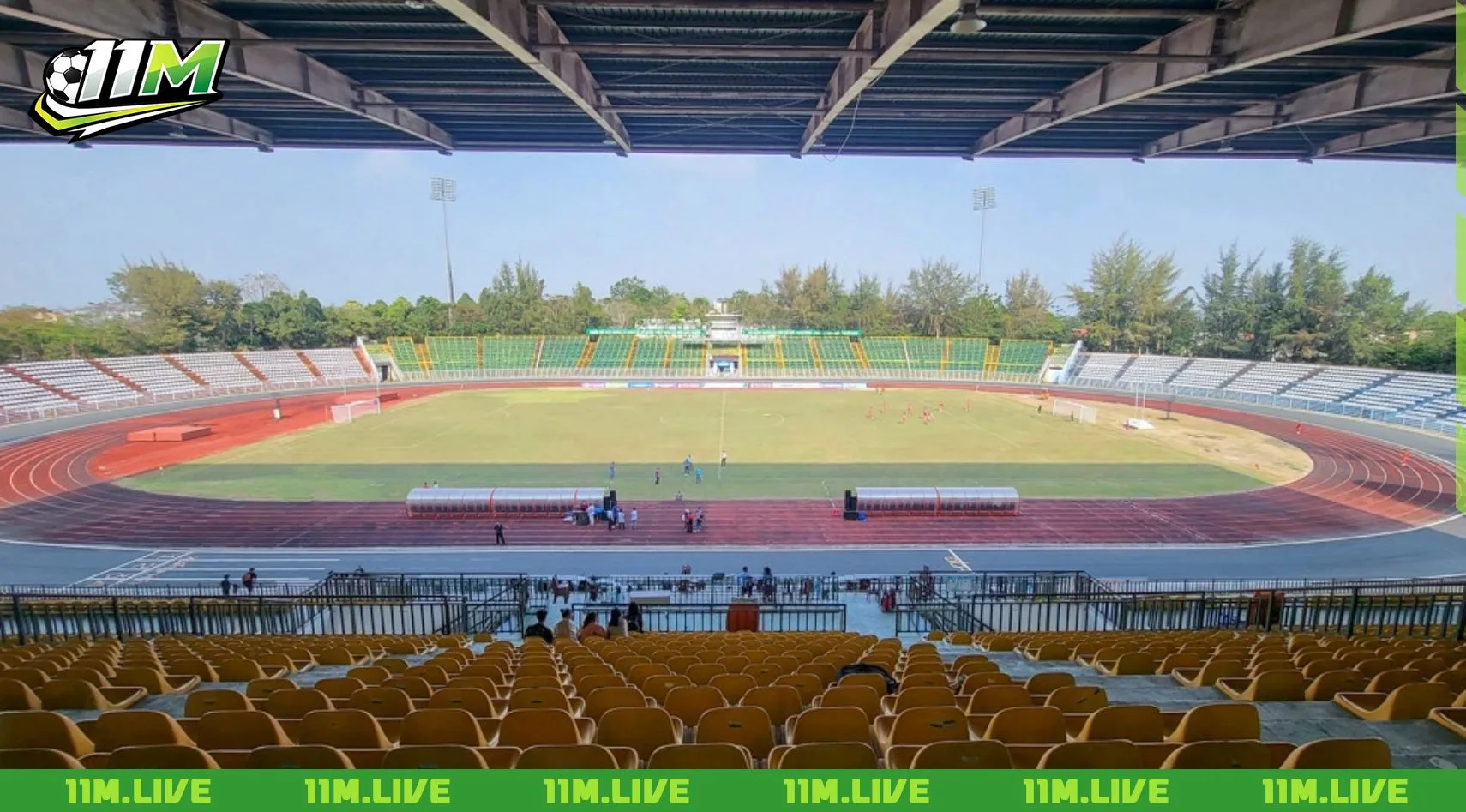 san van dong lon nhat viet nam