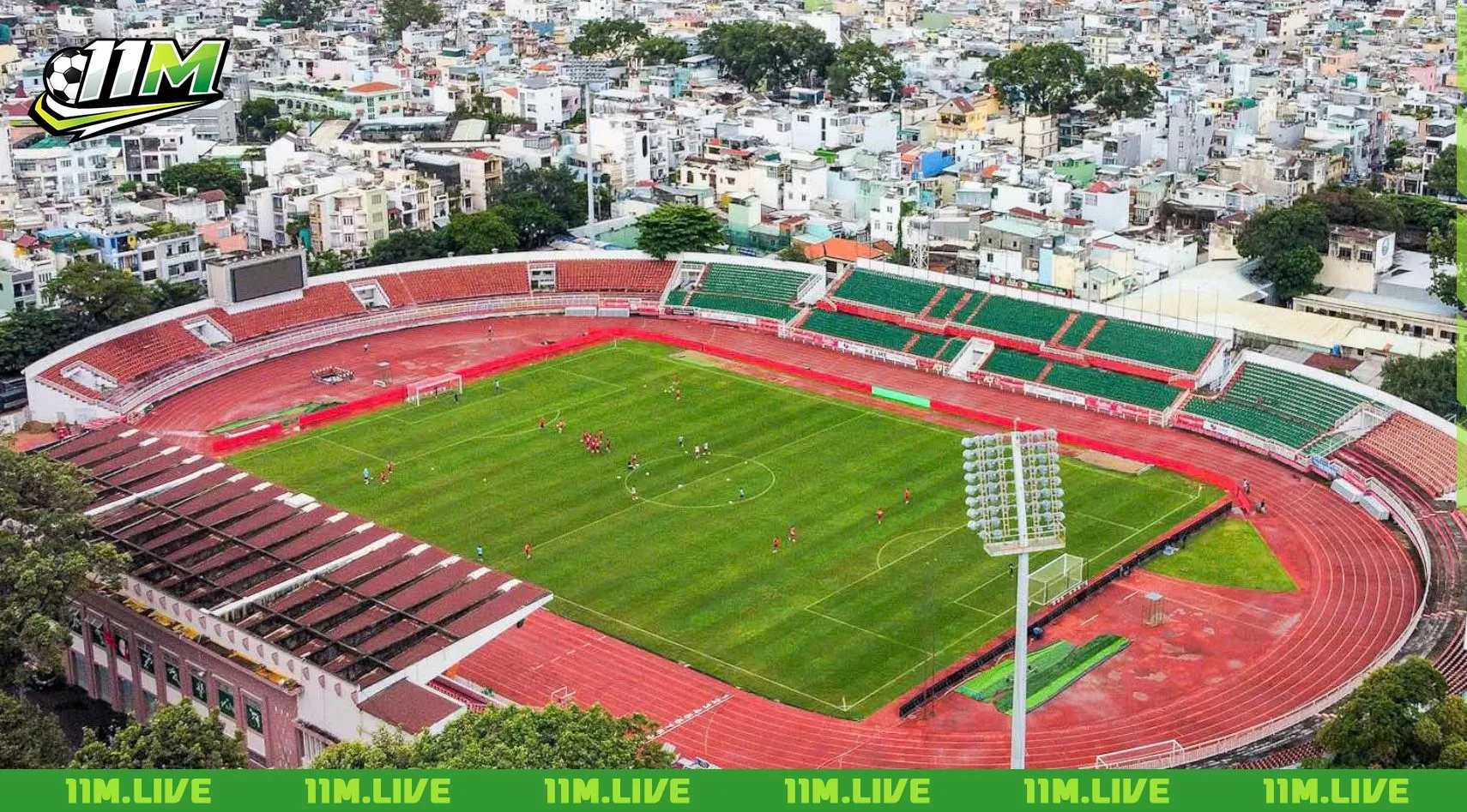 san van dong lon nhat viet nam