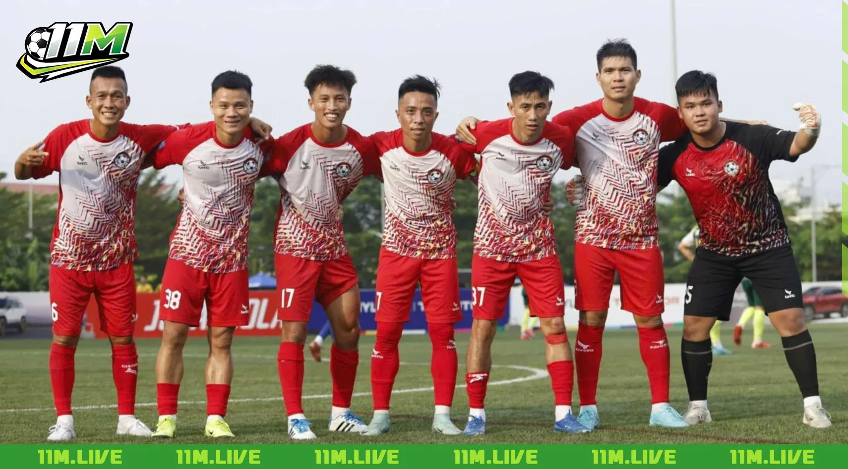 luật b&oacute;ng đ&aacute; 7 người