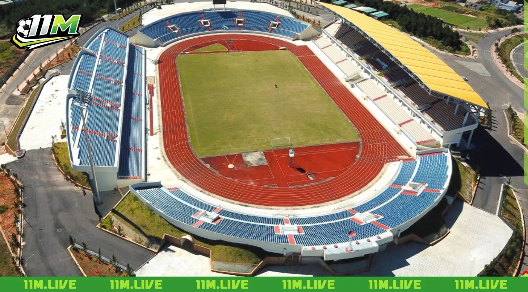 s&acirc;n vận động Đ&agrave; Lạt