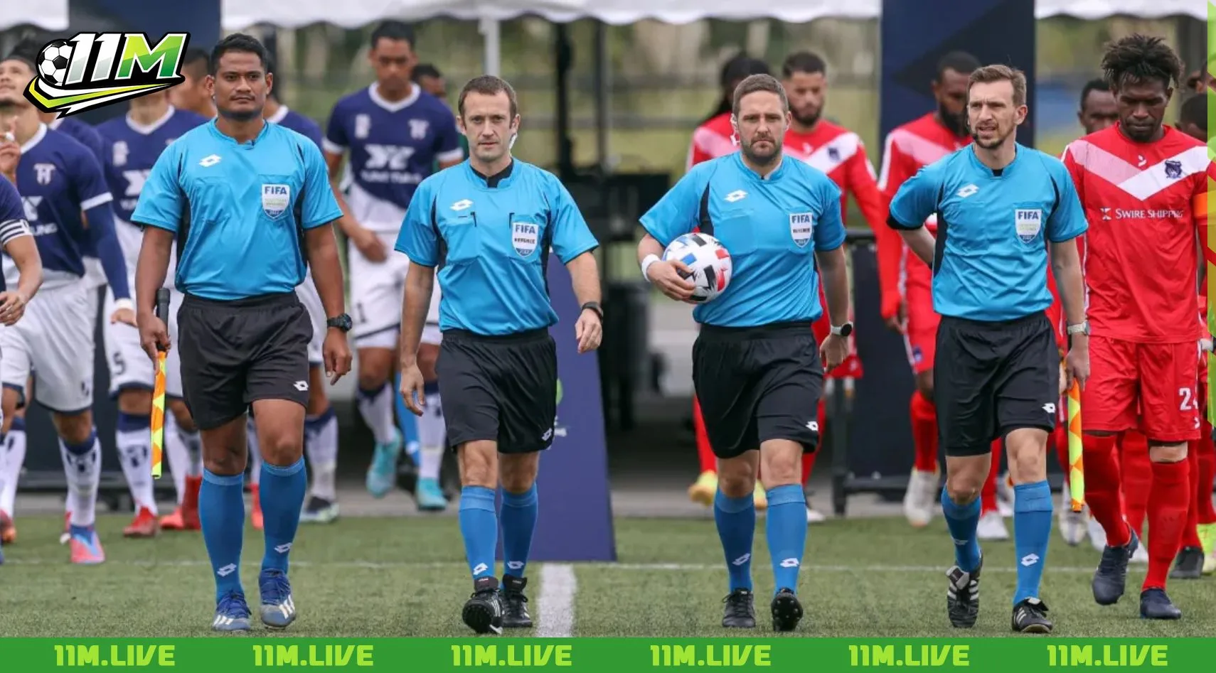 trọng t&agrave;i b&oacute;ng đ&aacute;