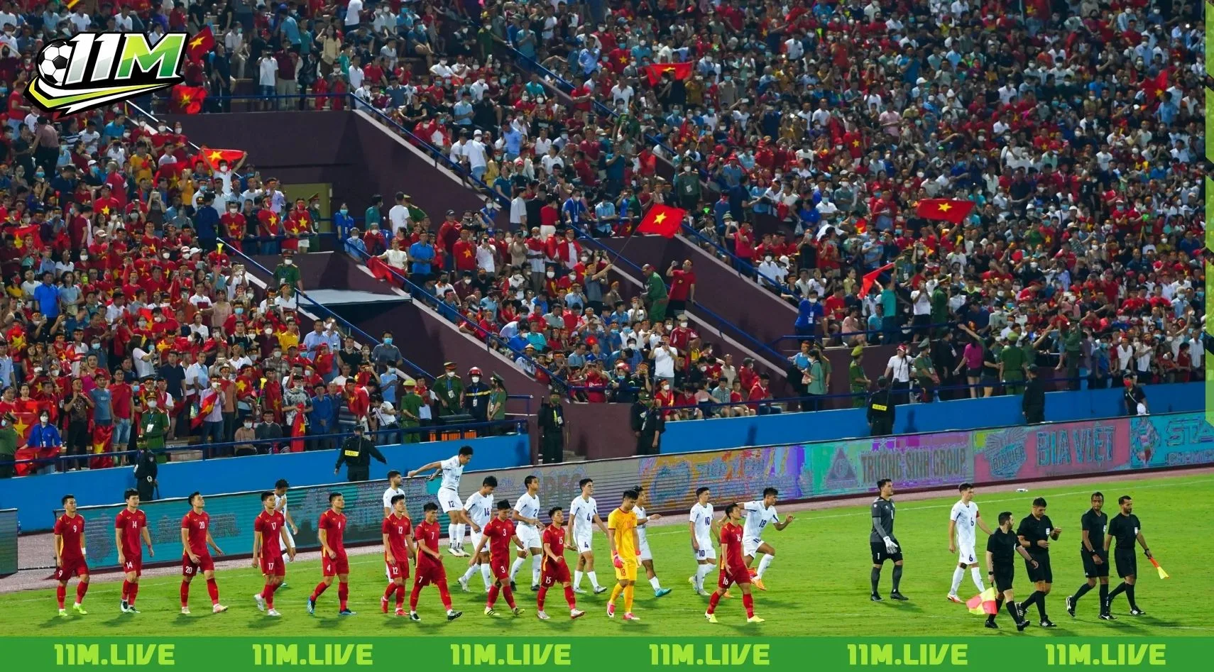 s&acirc;n vận động Việt Tr&igrave;