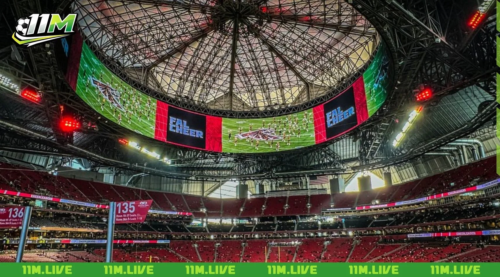 s&acirc;n vận động Mercedes-Benz