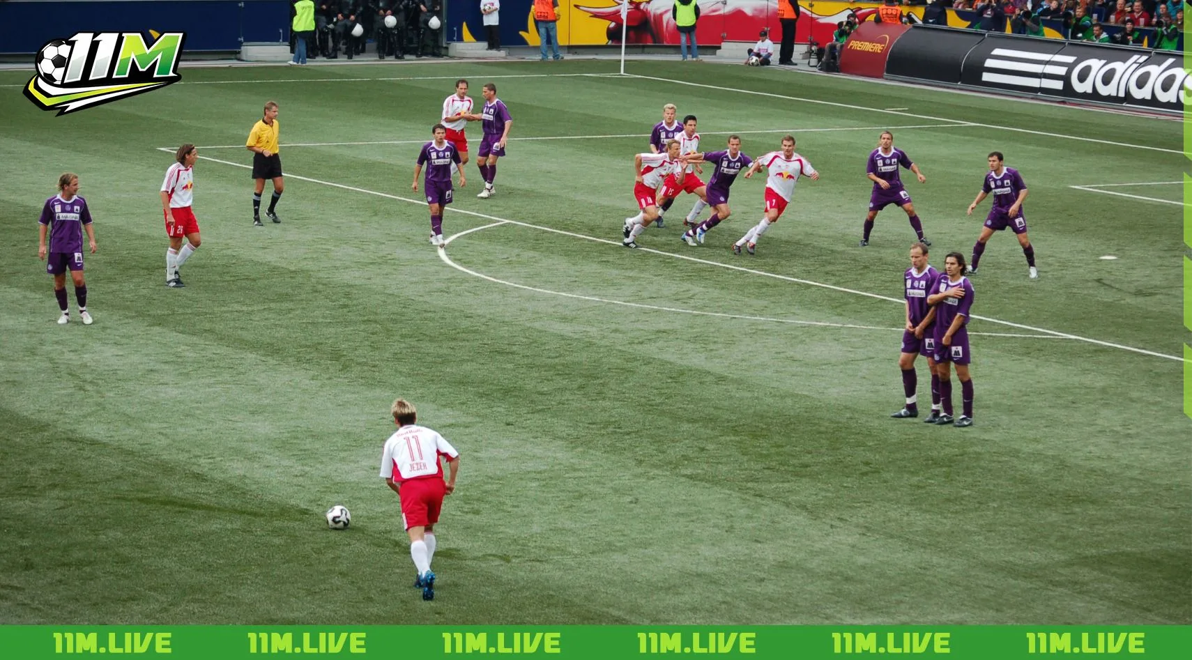 đ&aacute; phạt trực tiếp